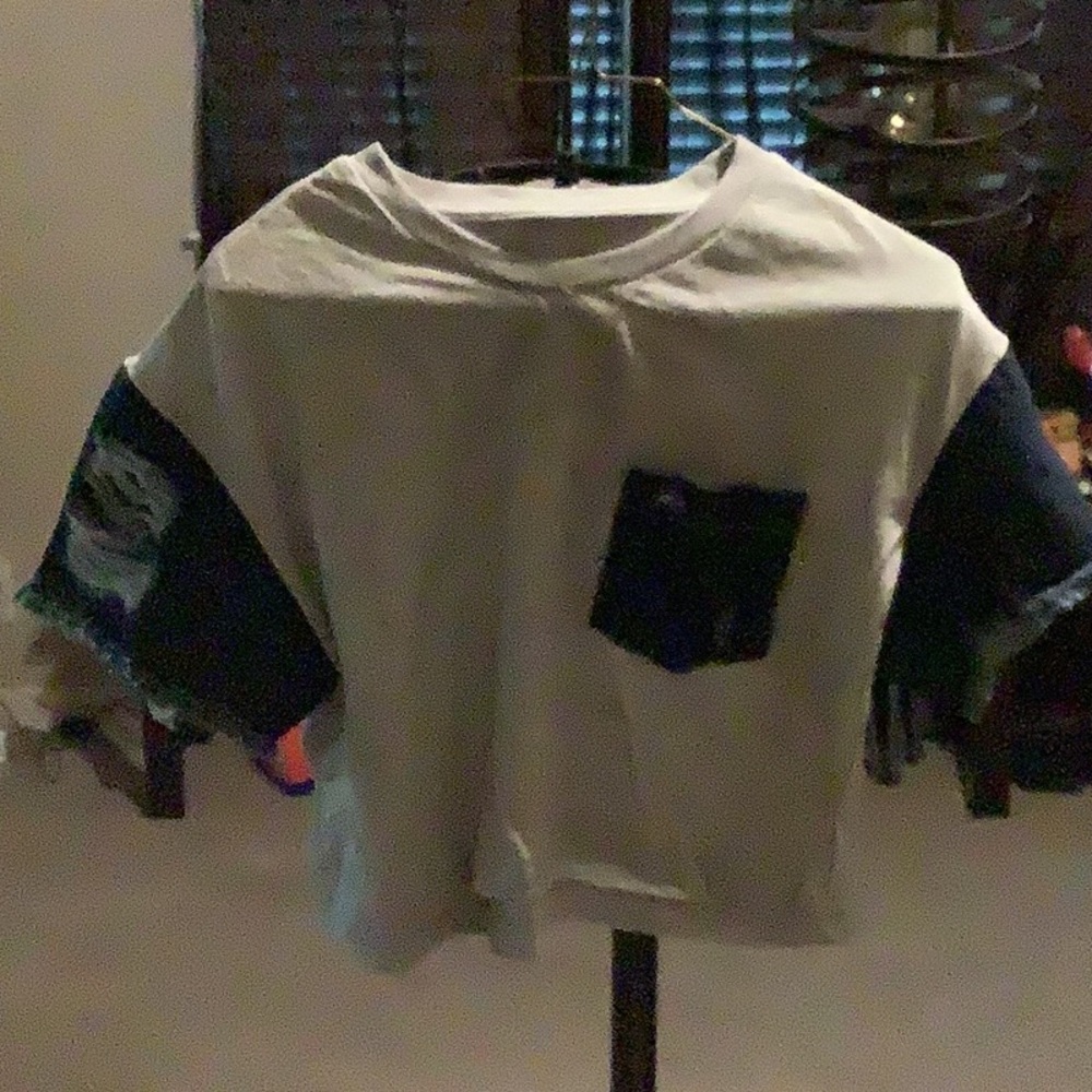 Brand new XL Crop top blue jeans sleeves and pocket